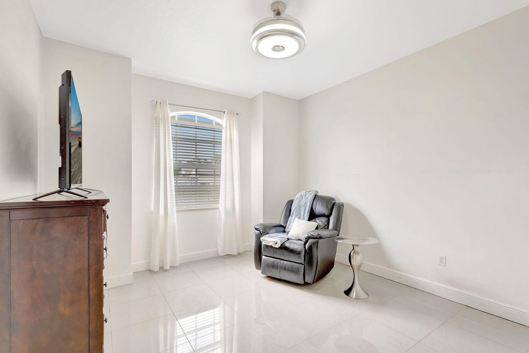 Active With Contract: $479,900 (4 beds, 3 baths, 2447 Square Feet)