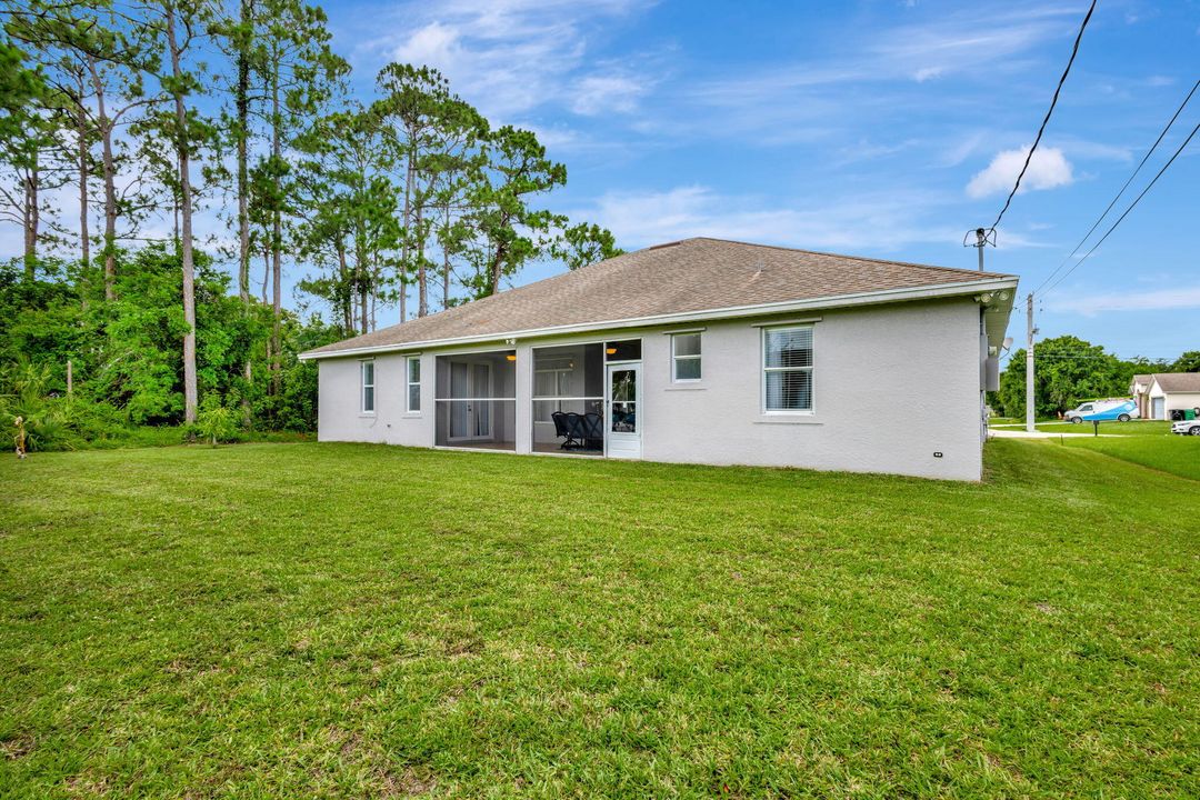 Active With Contract: $479,900 (4 beds, 3 baths, 2447 Square Feet)