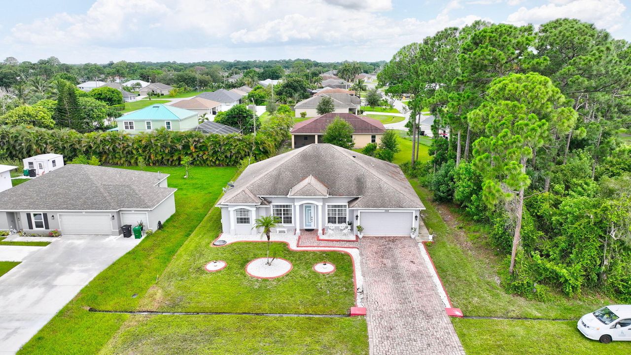 Active With Contract: $479,900 (4 beds, 3 baths, 2447 Square Feet)