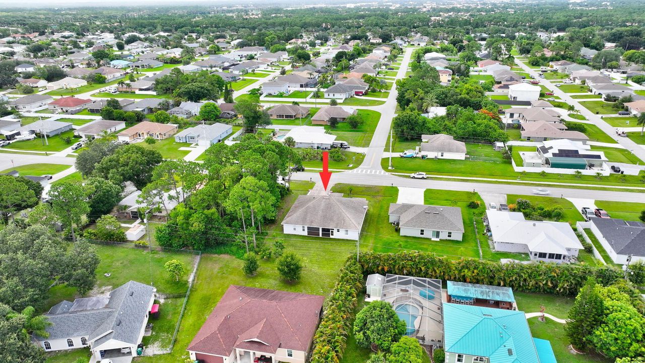 Active With Contract: $479,900 (4 beds, 3 baths, 2447 Square Feet)