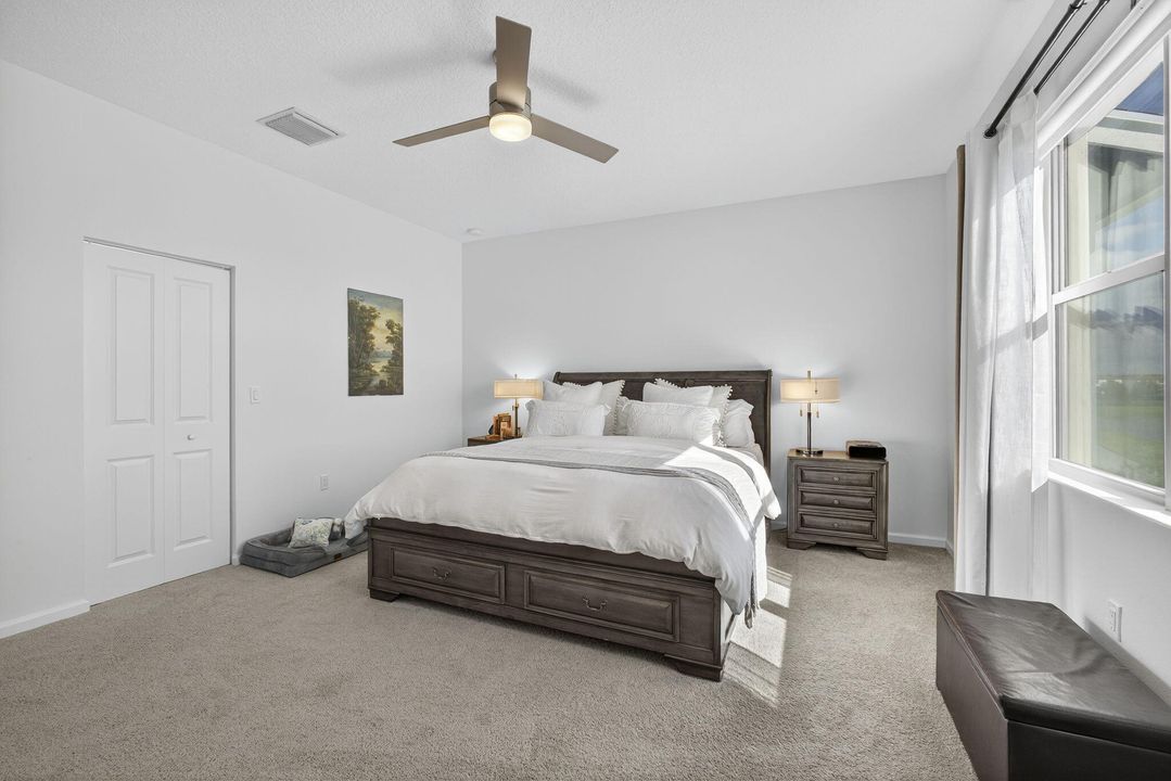 合同活跃: $477,000 (3 贝兹, 2 浴室, 1679 平方英尺)