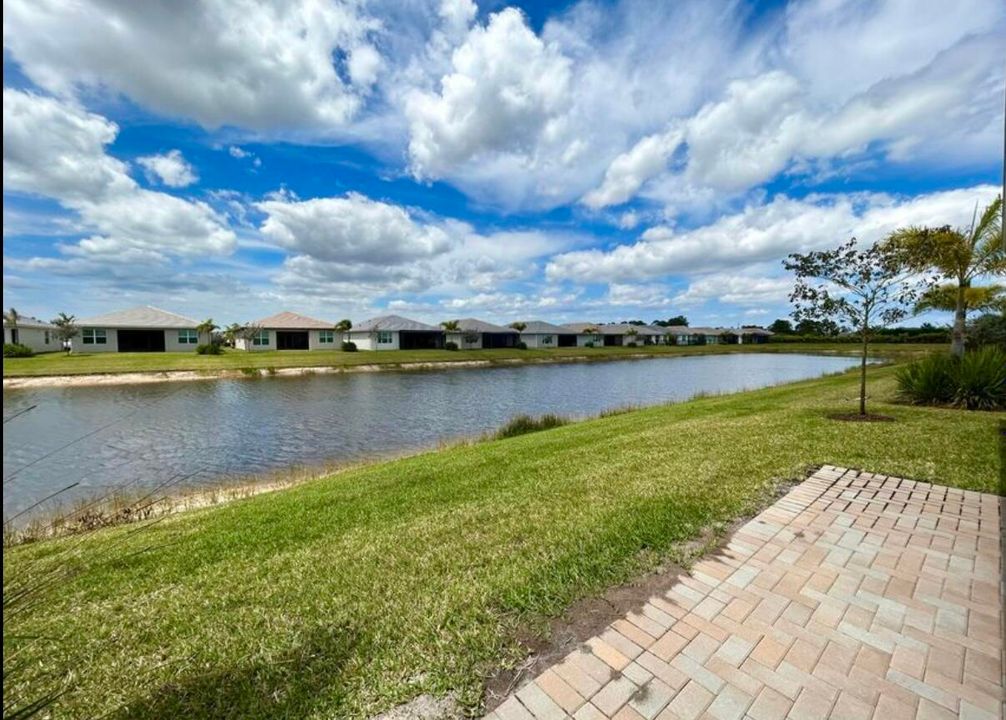 En Renta: $3,570 (4 camas, 2 baños, 2254 Pies cuadrados)