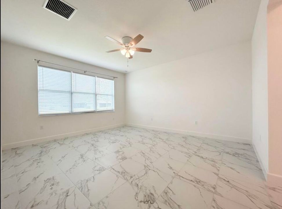 En Renta: $3,570 (4 camas, 2 baños, 2254 Pies cuadrados)