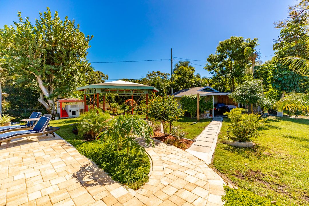 待售: $429,000 (4 贝兹, 2 浴室, 1767 平方英尺)