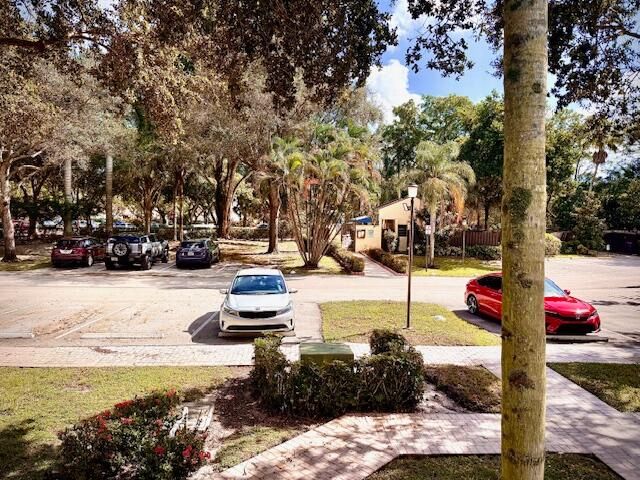 En Venta: $247,000 (2 camas, 2 baños, 1010 Pies cuadrados)