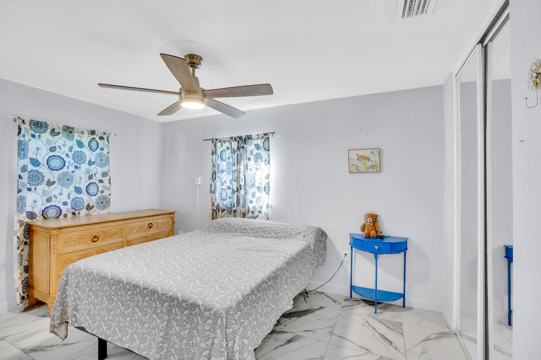 待售: $429,000 (4 贝兹, 2 浴室, 1767 平方英尺)