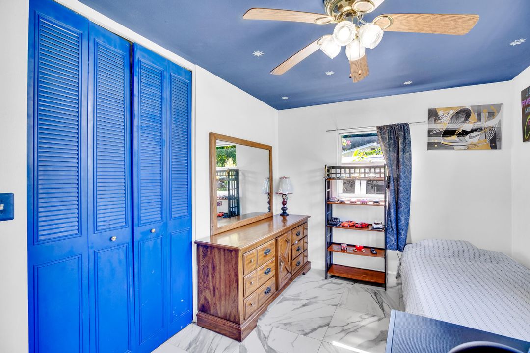 待售: $429,000 (4 贝兹, 2 浴室, 1767 平方英尺)