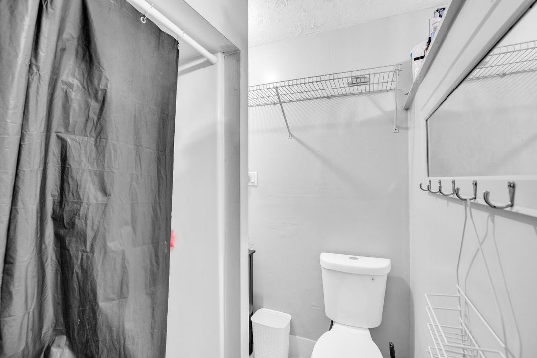 待售: $429,000 (4 贝兹, 2 浴室, 1767 平方英尺)