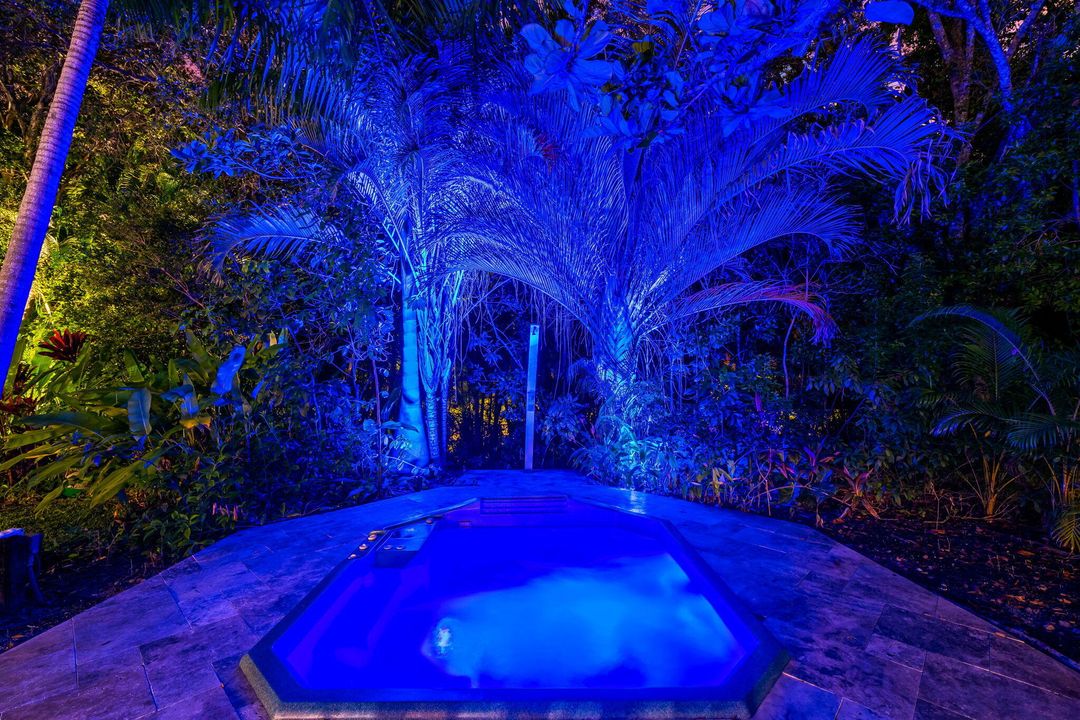 На продажу: $3,750,000 (5 спален, 3 ванн, 4563 Квадратных фут)