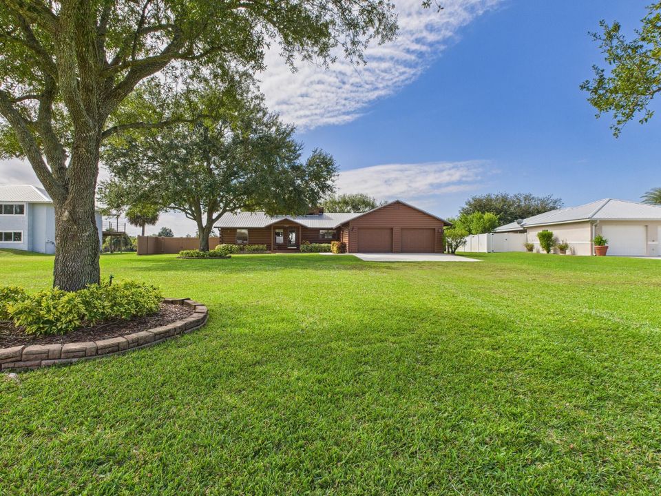 待售: $575,000 (3 贝兹, 2 浴室, 1242 平方英尺)