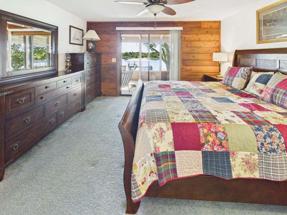 待售: $575,000 (3 贝兹, 2 浴室, 1242 平方英尺)