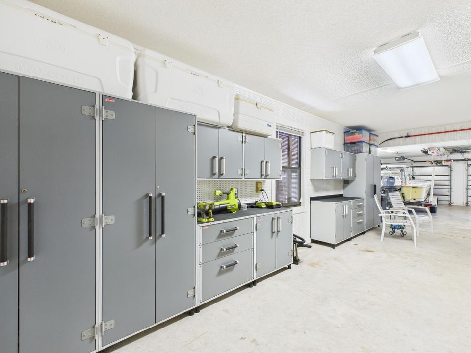 待售: $575,000 (3 贝兹, 2 浴室, 1242 平方英尺)