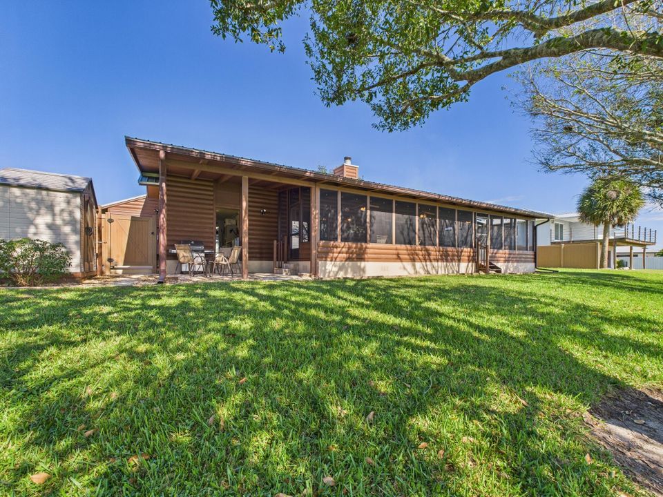 待售: $575,000 (3 贝兹, 2 浴室, 1242 平方英尺)