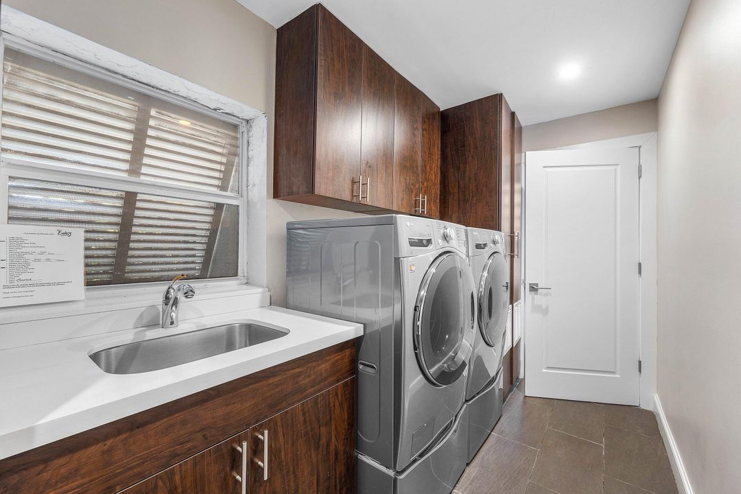 En Renta: $25,000 (3 camas, 3 baños, 2628 Pies cuadrados)