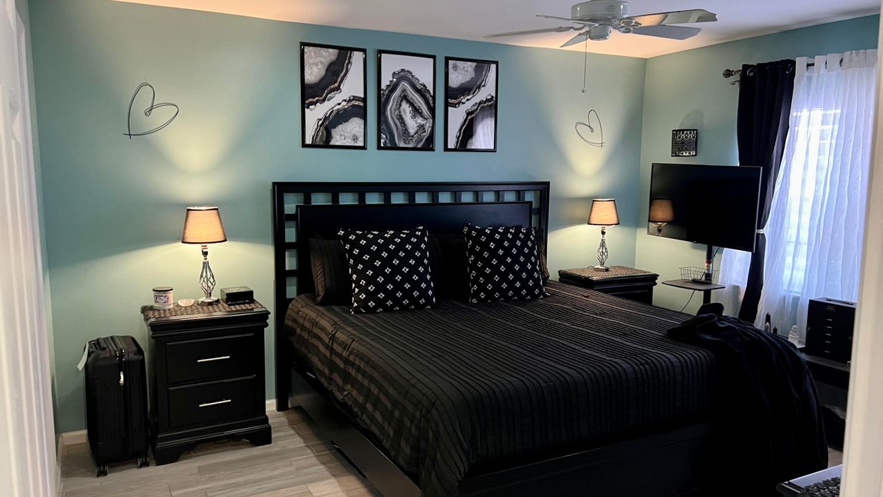 待售: $210,000 (2 贝兹, 2 浴室, 936 平方英尺)