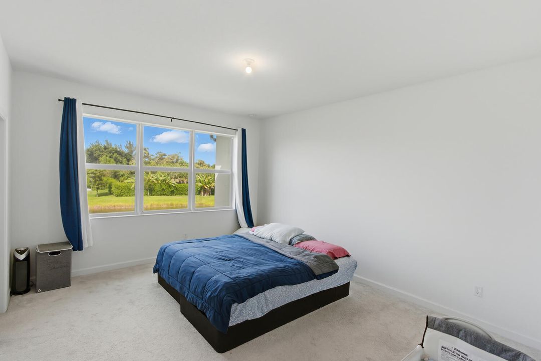 For Sale: $515,000 (3 beds, 2 baths, 1931 Square Feet)