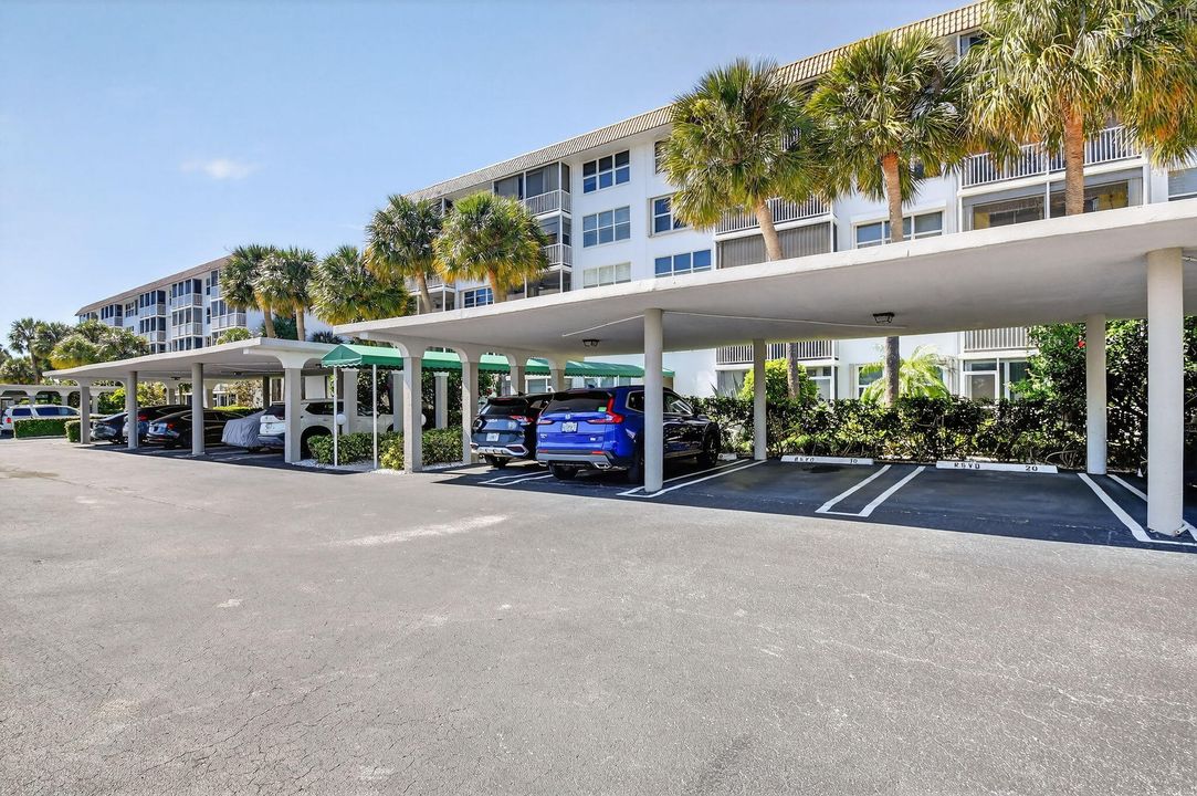 На продажу: $320,000 (2 спален, 2 ванн, 1200 Квадратных фут)