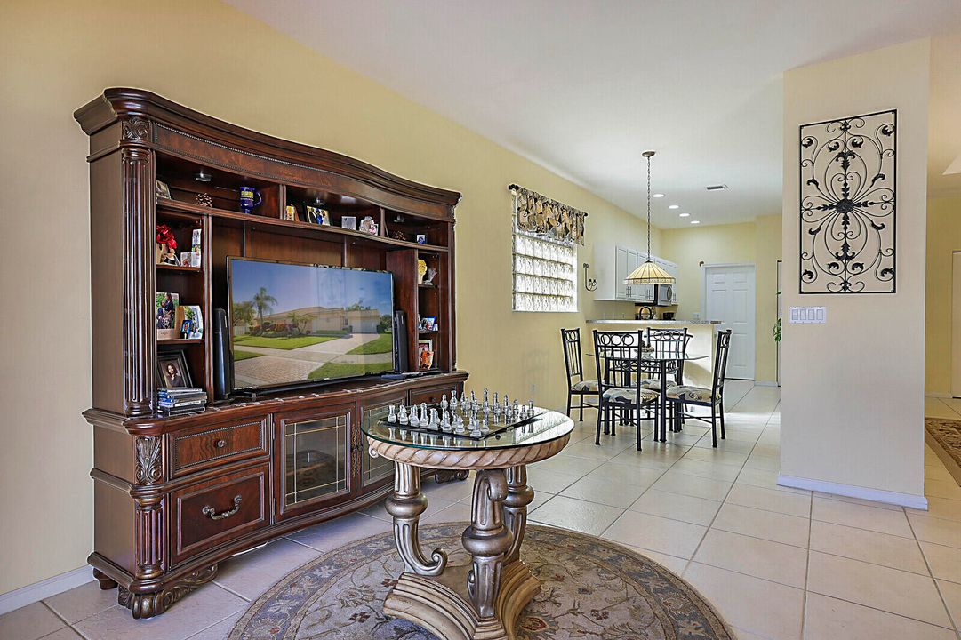 Active With Contract: $530,000 (4 beds, 2 baths, 2079 Square Feet)