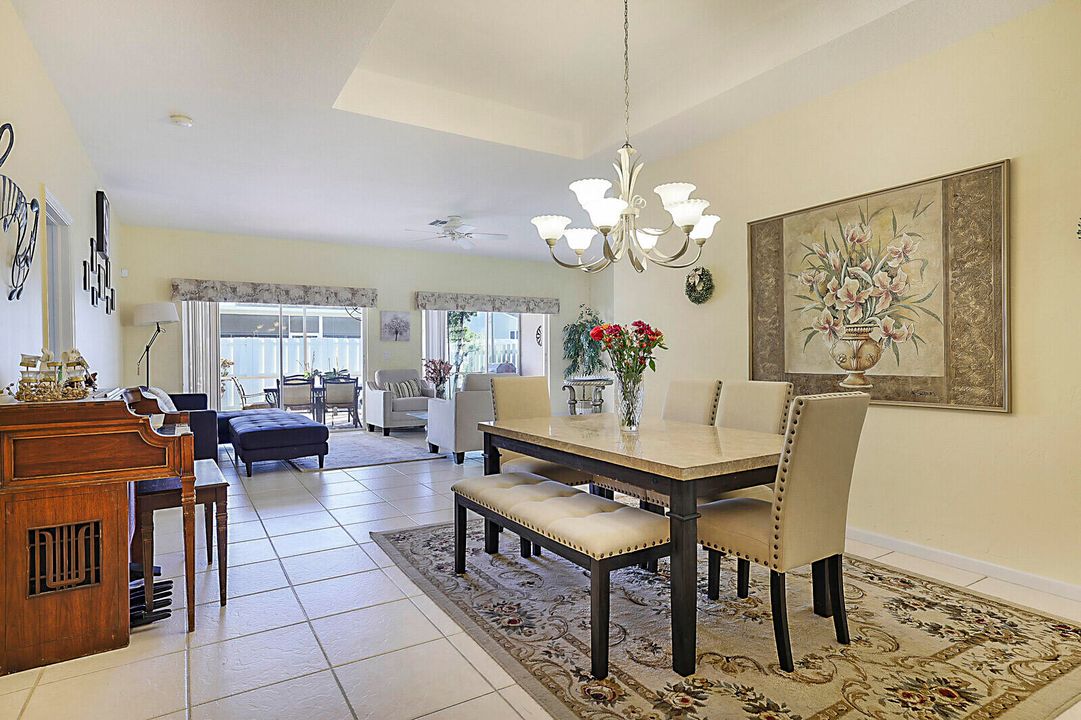 Active With Contract: $530,000 (4 beds, 2 baths, 2079 Square Feet)