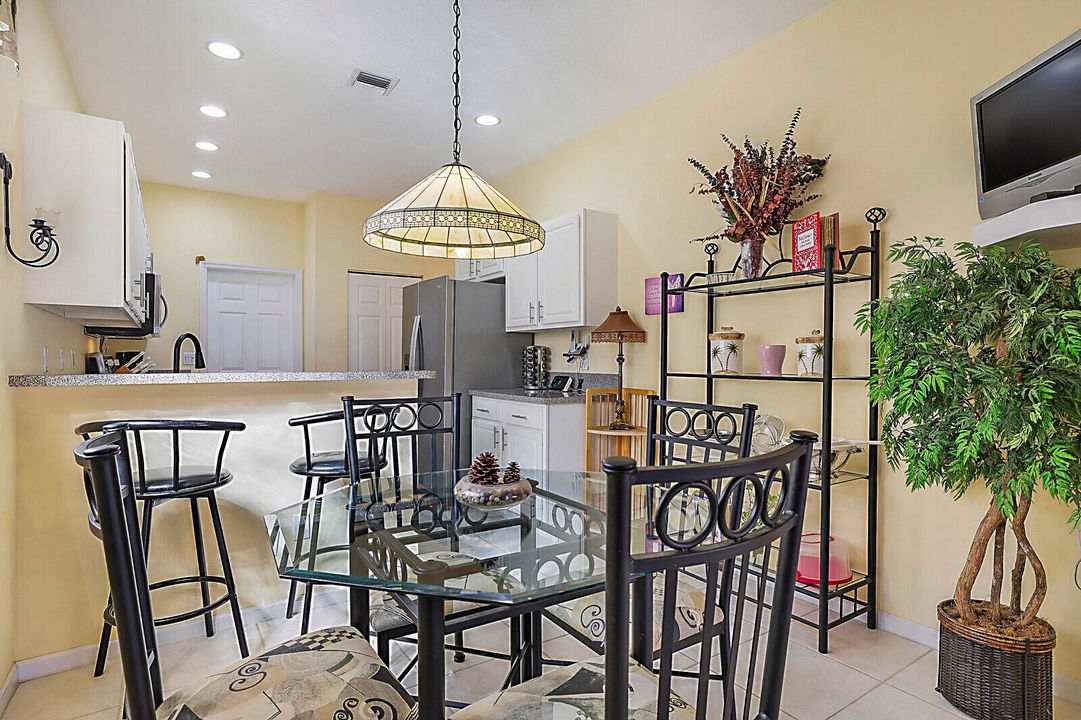 Active With Contract: $530,000 (4 beds, 2 baths, 2079 Square Feet)