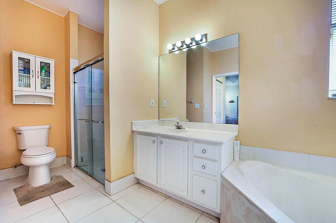 Active With Contract: $530,000 (4 beds, 2 baths, 2079 Square Feet)