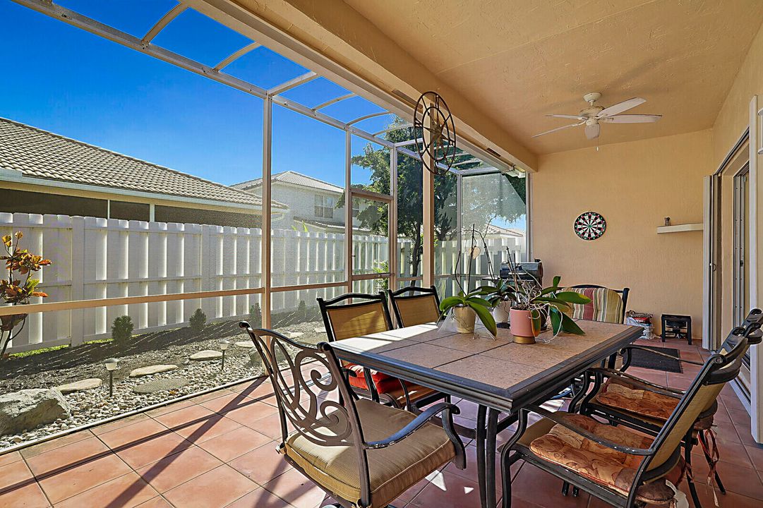 Active With Contract: $530,000 (4 beds, 2 baths, 2079 Square Feet)