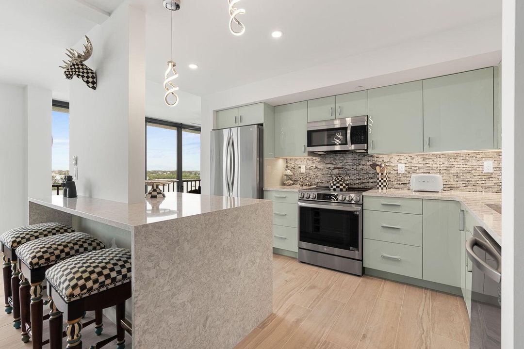 出租: $9,000 (2 贝兹, 2 浴室, 1500 平方英尺)