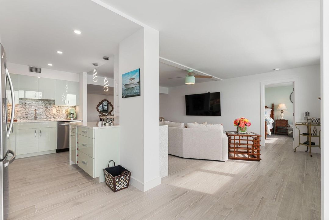 出租: $9,000 (2 贝兹, 2 浴室, 1500 平方英尺)