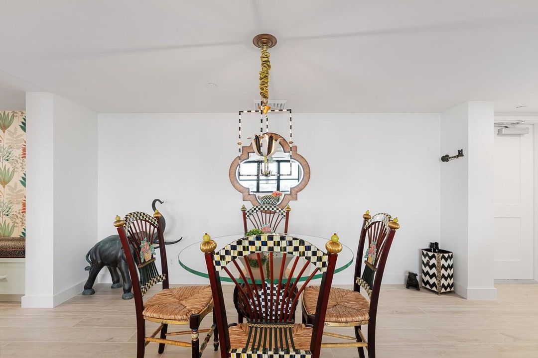 出租: $9,000 (2 贝兹, 2 浴室, 1500 平方英尺)