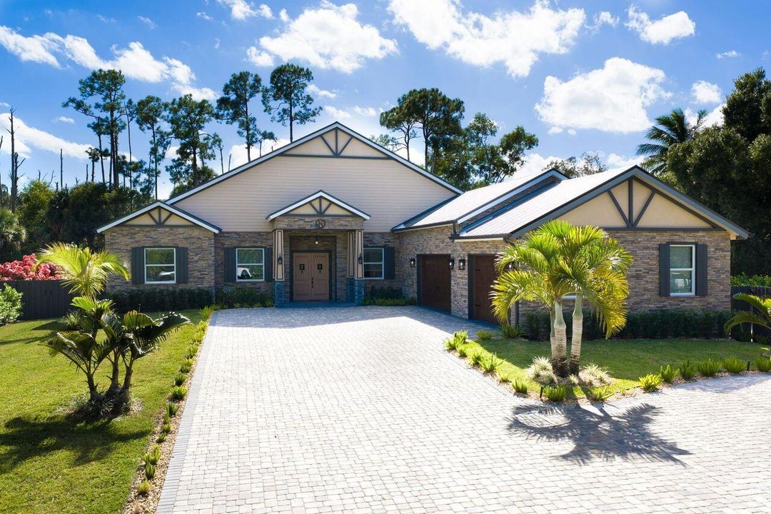 For Sale: $1,950,000 (5 beds, 4 baths, 4301 Square Feet)