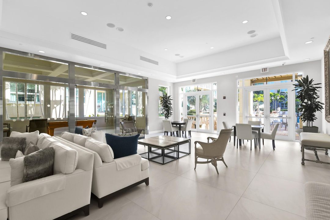 Active With Contract: $995,000 (2 beds, 2 baths, 1816 Square Feet)