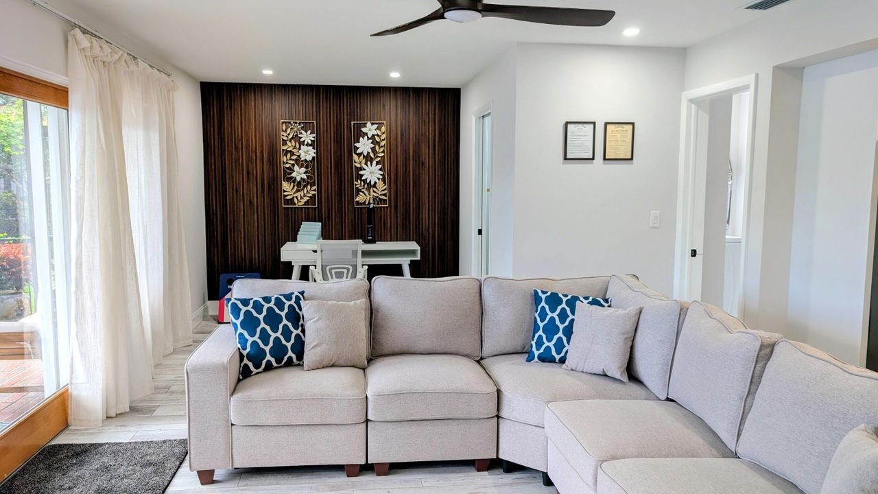 For Rent: $12,500 (3 beds, 3 baths, 2134 Square Feet)