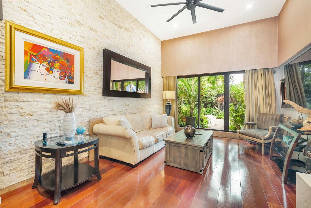 For Sale: $2,195,000 (4 beds, 4 baths, 2480 Square Feet)