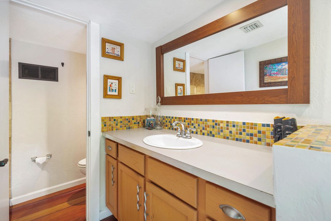 For Sale: $2,195,000 (4 beds, 4 baths, 2480 Square Feet)