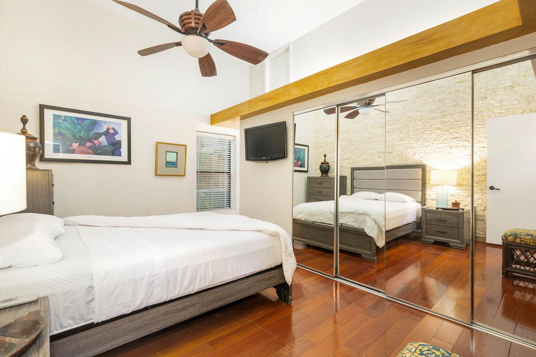 For Sale: $2,195,000 (4 beds, 4 baths, 2480 Square Feet)