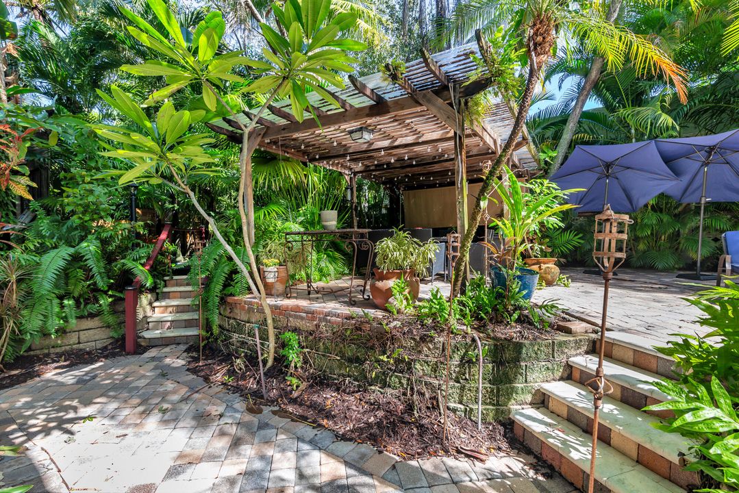 For Sale: $2,195,000 (4 beds, 4 baths, 2480 Square Feet)