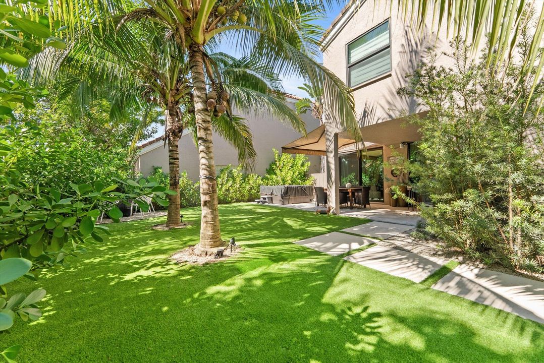 Active With Contract: $675,000 (4 beds, 2 baths, 2060 Square Feet)