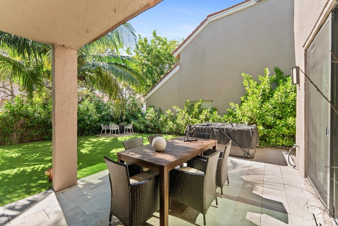 Active With Contract: $675,000 (4 beds, 2 baths, 2060 Square Feet)