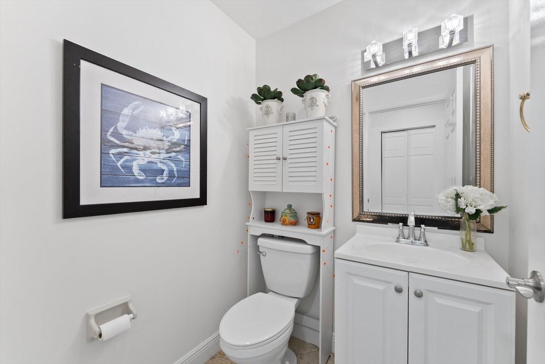 Active With Contract: $675,000 (4 beds, 2 baths, 2060 Square Feet)