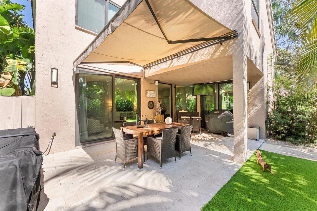 Active With Contract: $675,000 (4 beds, 2 baths, 2060 Square Feet)