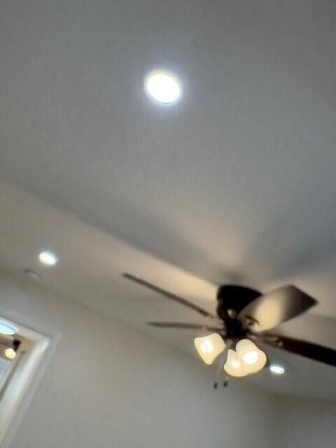 出租: $1,600 (1 贝兹, 1 浴室, 570 平方英尺)