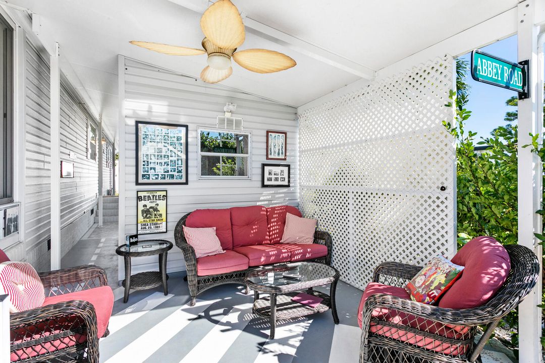 合同活跃: $234,000 (2 贝兹, 2 浴室, 1568 平方英尺)