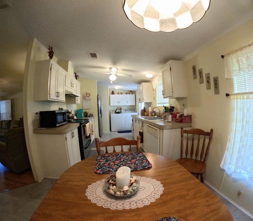 待售: $74,900 (3 贝兹, 2 浴室, 1500 平方英尺)