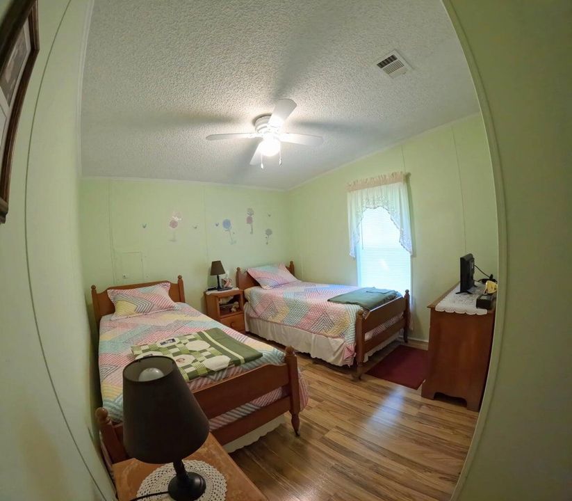 待售: $74,900 (3 贝兹, 2 浴室, 1500 平方英尺)