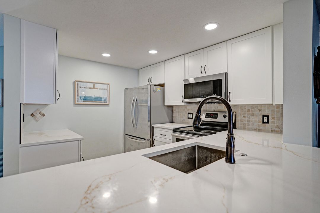 For Sale: $589,000 (3 beds, 2 baths, 1398 Square Feet)