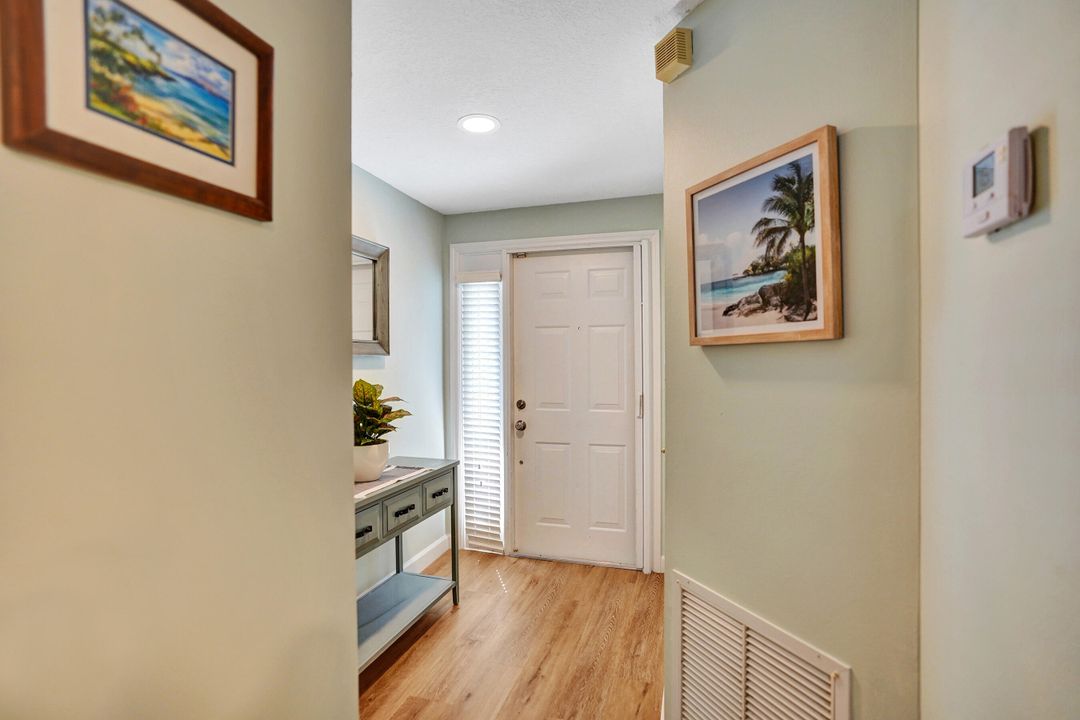 For Sale: $589,000 (3 beds, 2 baths, 1398 Square Feet)