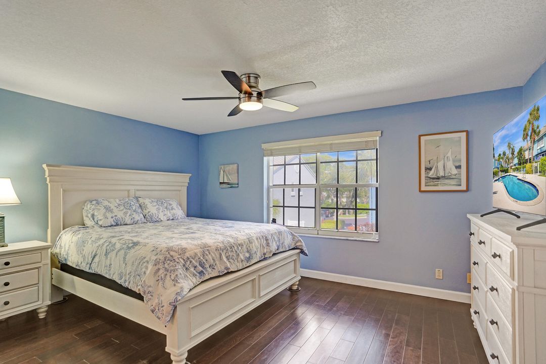 For Sale: $589,000 (3 beds, 2 baths, 1398 Square Feet)