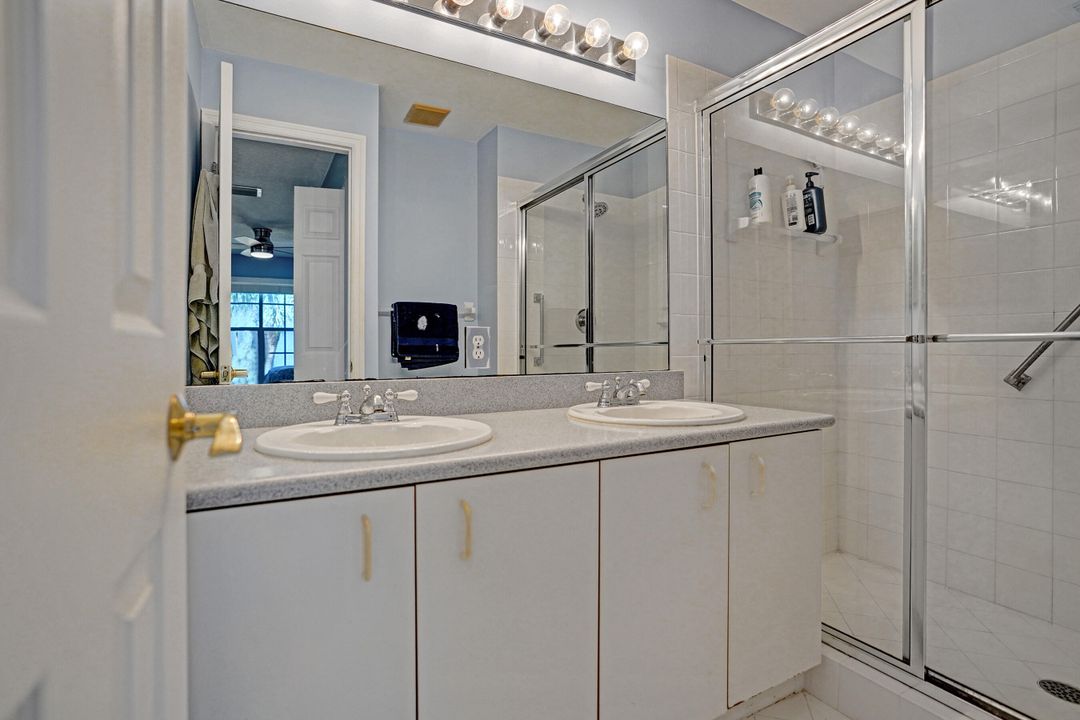 For Sale: $589,000 (3 beds, 2 baths, 1398 Square Feet)