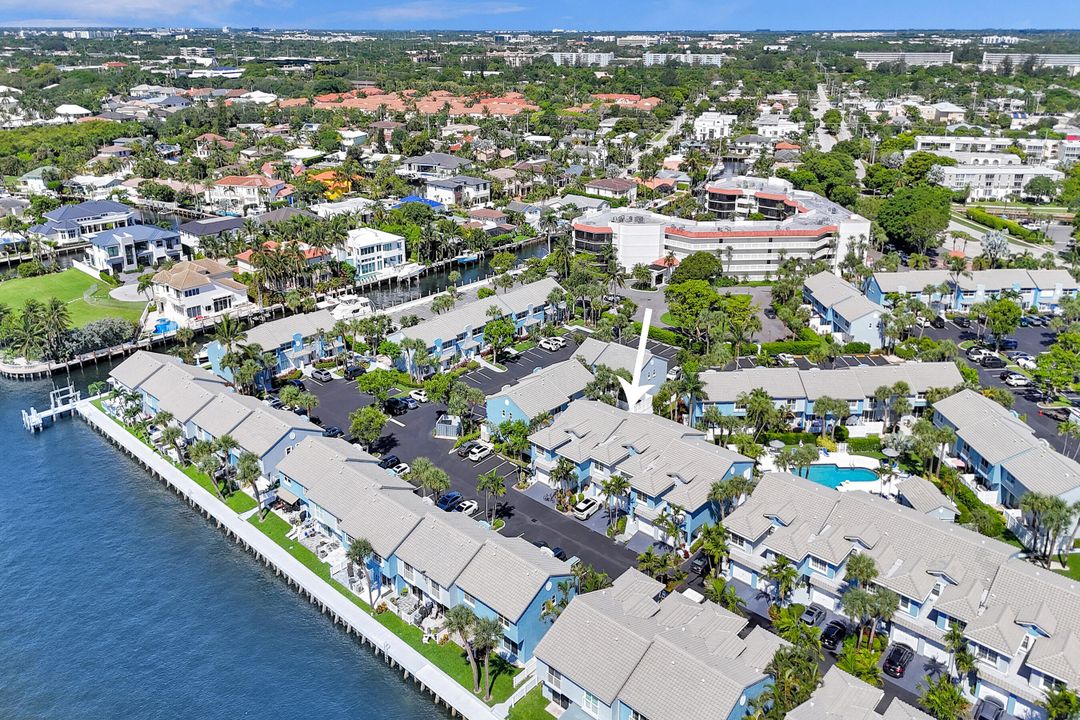 For Sale: $589,000 (3 beds, 2 baths, 1398 Square Feet)