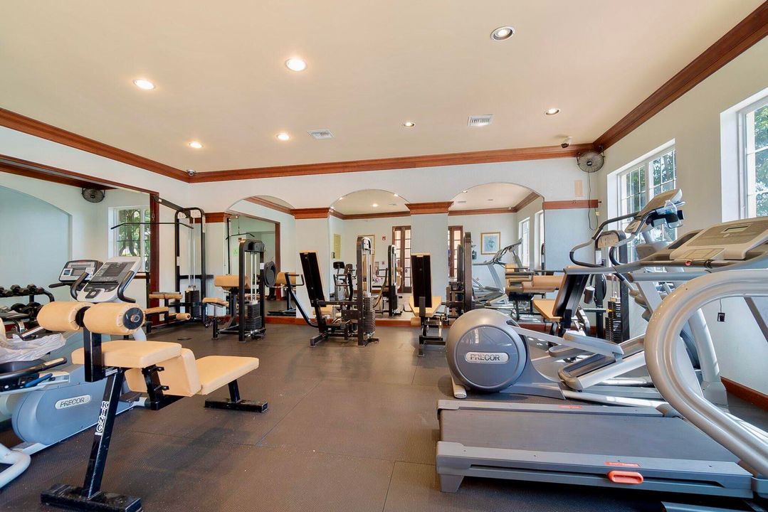 Под контрактом: $2,300 (3 спален, 2 ванн, 1173 Квадратных фут)